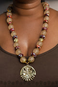GRAND COLLIER PERLES D'ARGILE ET POIDS AKAN
