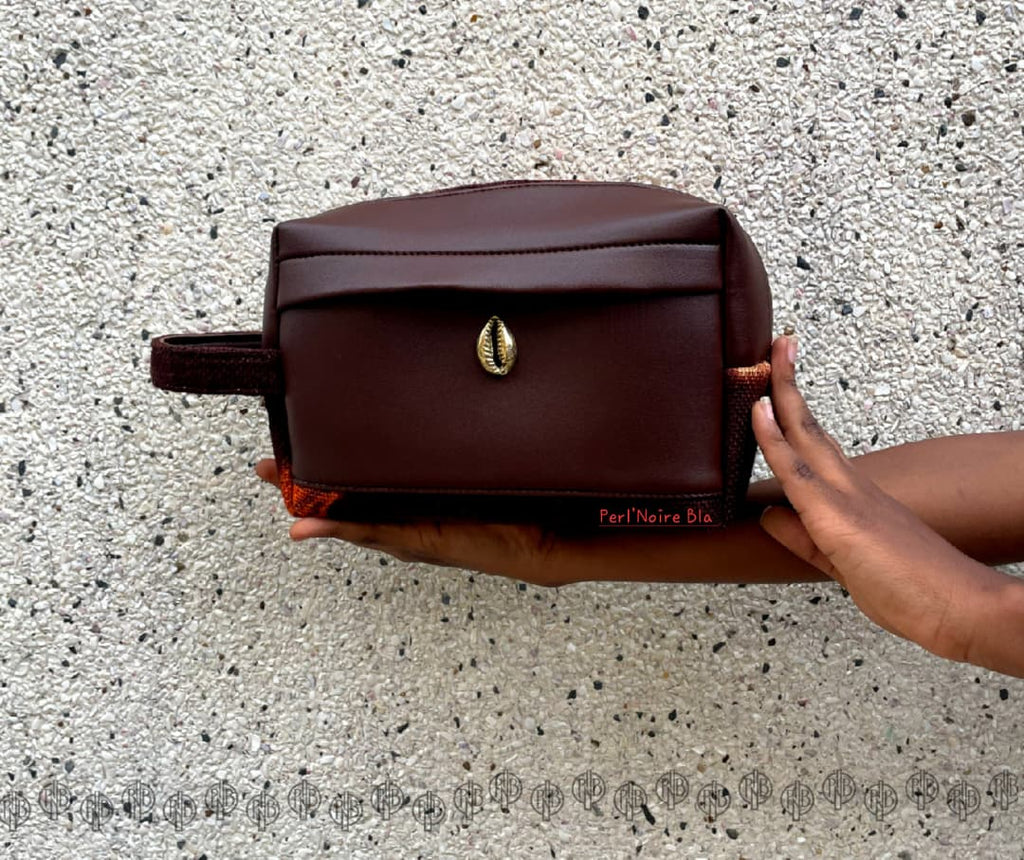 POCHETTE RAPHIA (CAURIS)